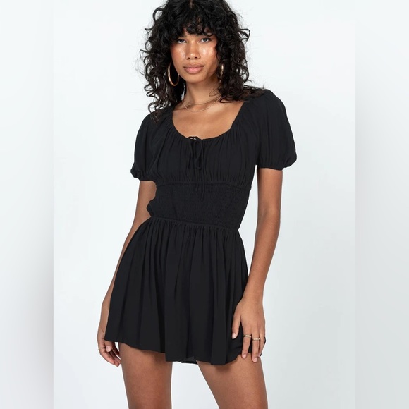 Princess Polly Elijah Playsuit Romper NWT! - Picture 2 of 5